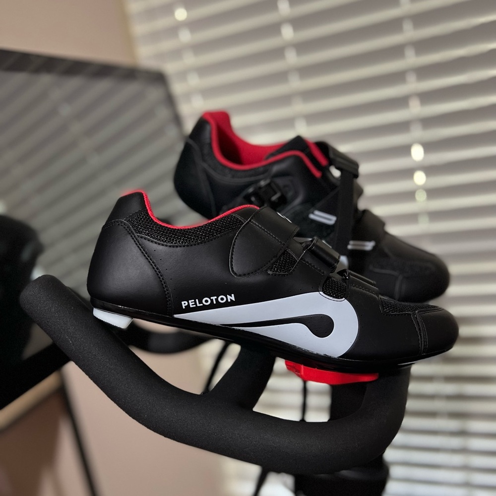 New in Box size 45 Peloton cycling shoes